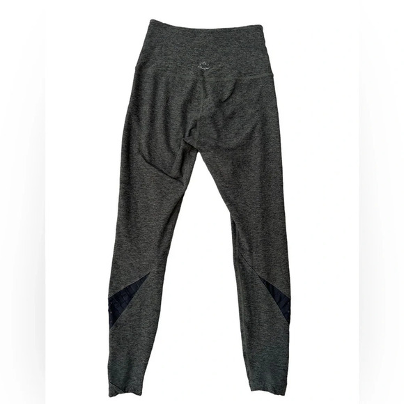 Beyond Yoga | Spacedye 7/8 High Waist Heathered Green Mesh Ankle, Size Small - Picture 3 of 8